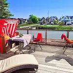 Strandvilla Hafenloge - Stilvoll Wohnen Direkt Am Niendorfer Hafen Apartment Timmendorfer Strand