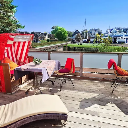 Strandvilla Hafenloge - Stilvoll Wohnen Direkt Am Niendorfer Hafen Apartment Timmendorfer Strand