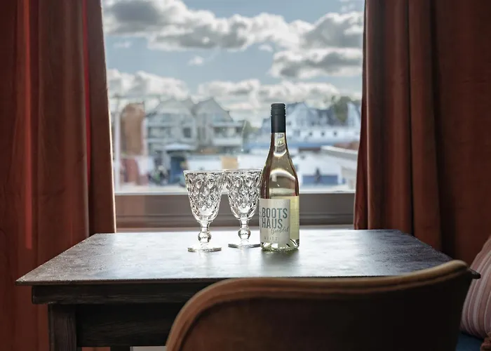 Strandvilla Hafenloge - Stilvoll Wohnen Direkt Am Niendorfer Hafen